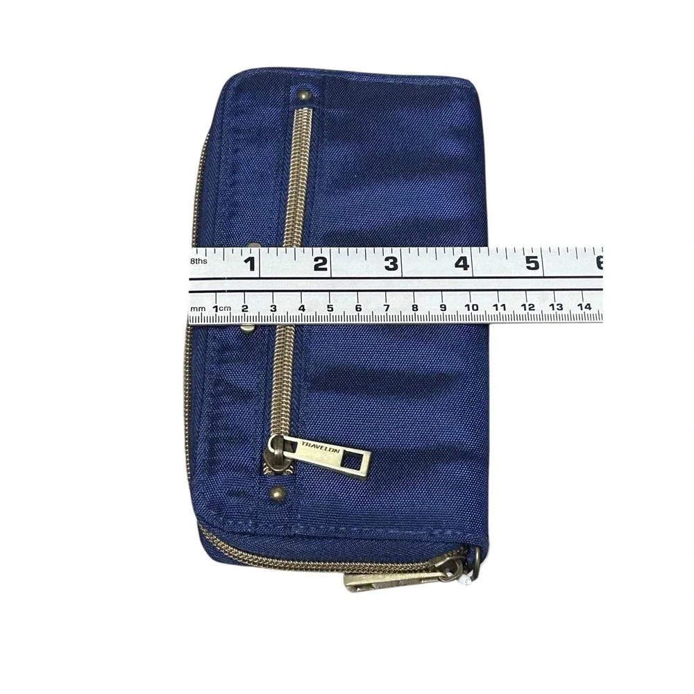 Travelon RFID Blocking Wristlet Wallet Navy‎ Blue  Zip Around Clutch NEW